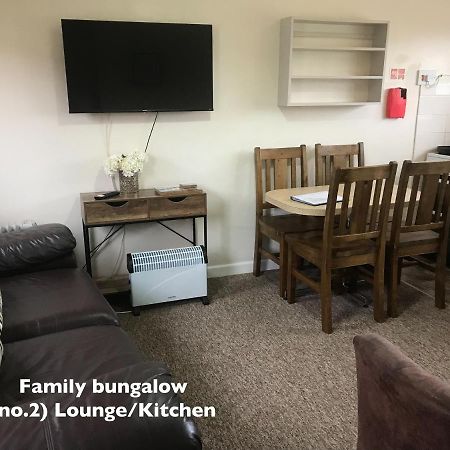 Court Farm Holiday Bungalows Ltd Watchet Eksteriør billede