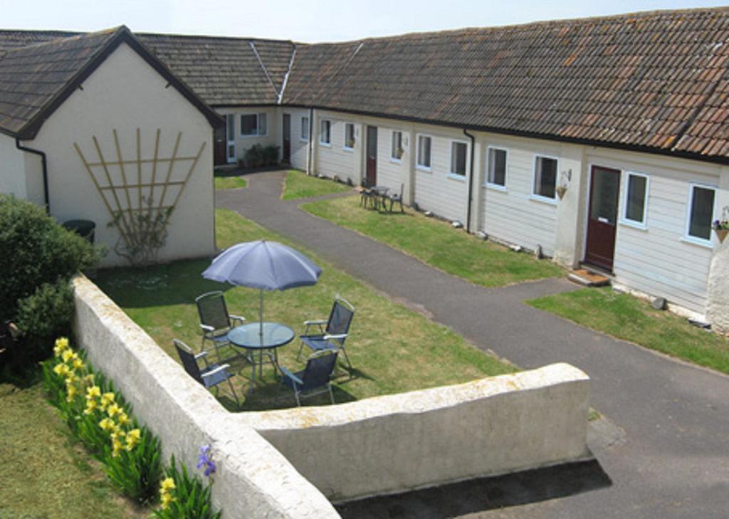 Court Farm Holiday Bungalows Ltd Watchet Eksteriør billede