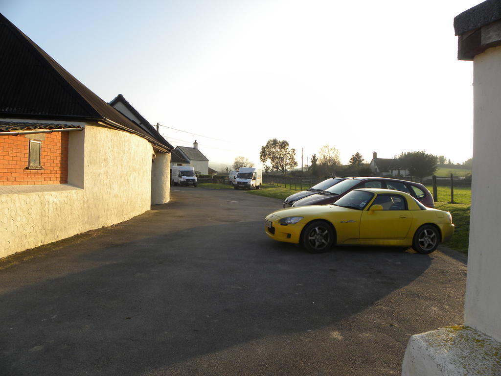 Court Farm Holiday Bungalows Ltd Watchet Eksteriør billede